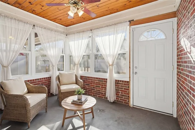 $479,900 | 36 Auburn Street, Pawtucket, RI 02860