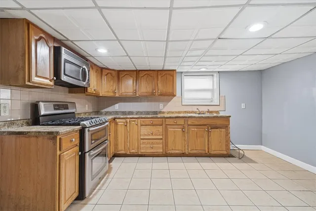 $479,900 | 36 Auburn Street, Pawtucket, RI 02860