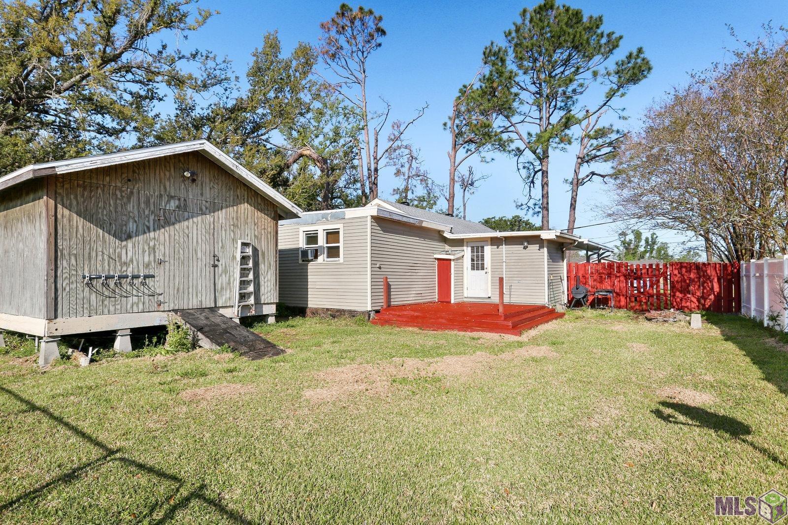 2293 Highway 182 Raceland, LA 70394 - Photo 3 of 11