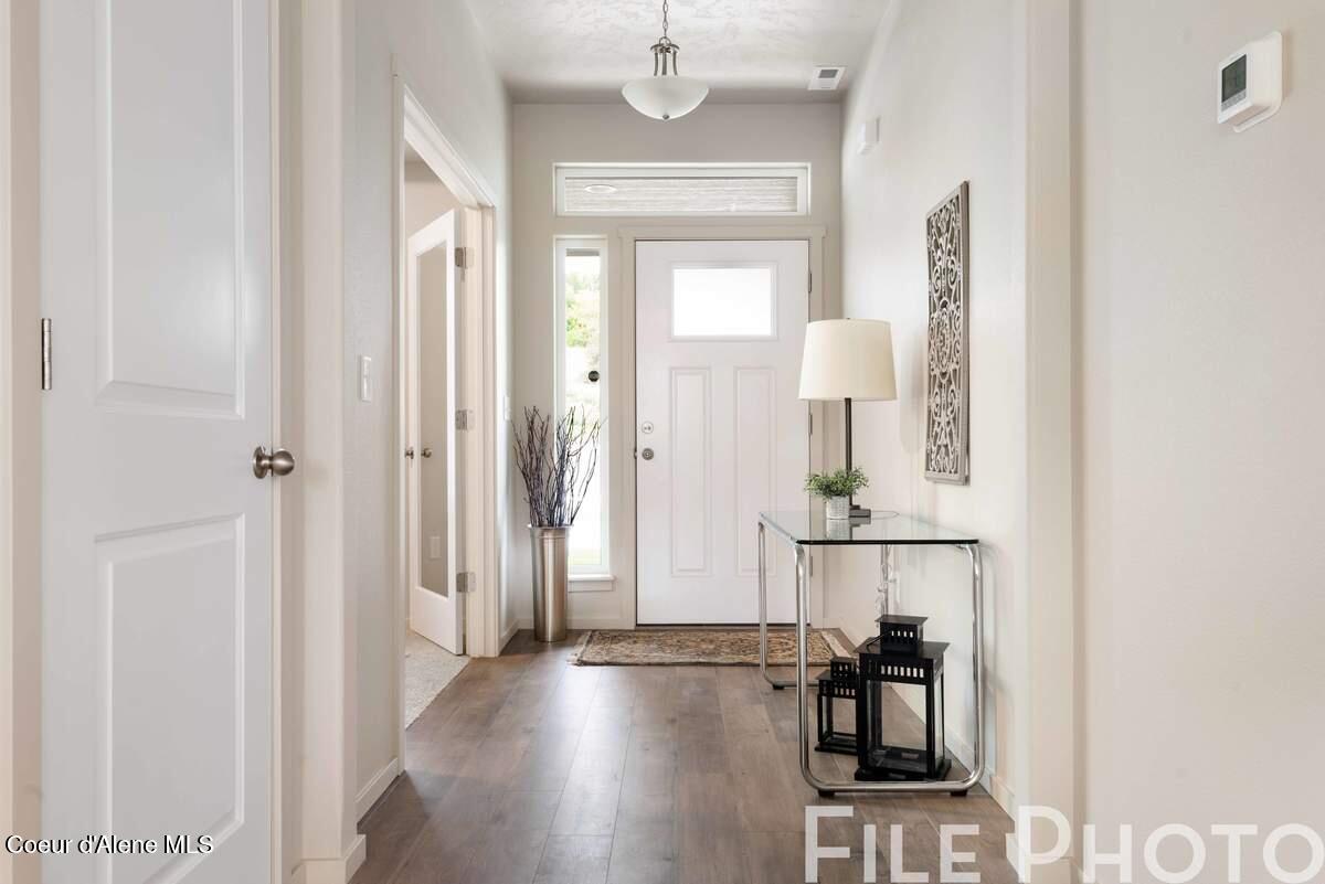 5955 Pelican Loop Rathdrum, ID 83858 - Photo 2 of 5 File Photo