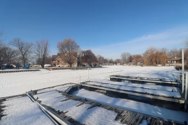 $475,000 | 35828 Marine Drive, Fox Lake, IL 60020