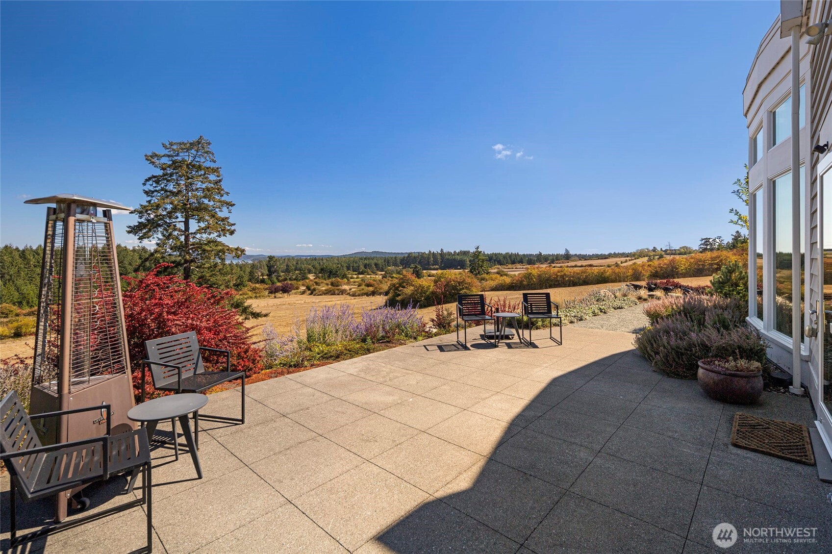 144 Jensen Bay Road Friday Harbor, WA 98250 - Photo 7 of 40 Gallery Image 7