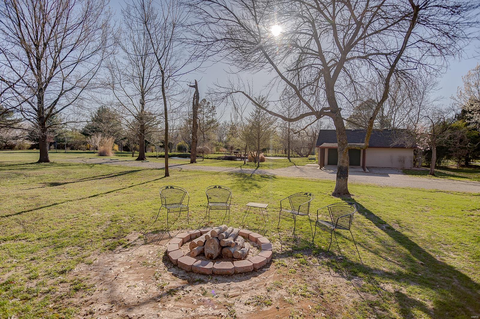 4878 Sportsman Road Waterloo, IL 62298 - Photo 34 of 59