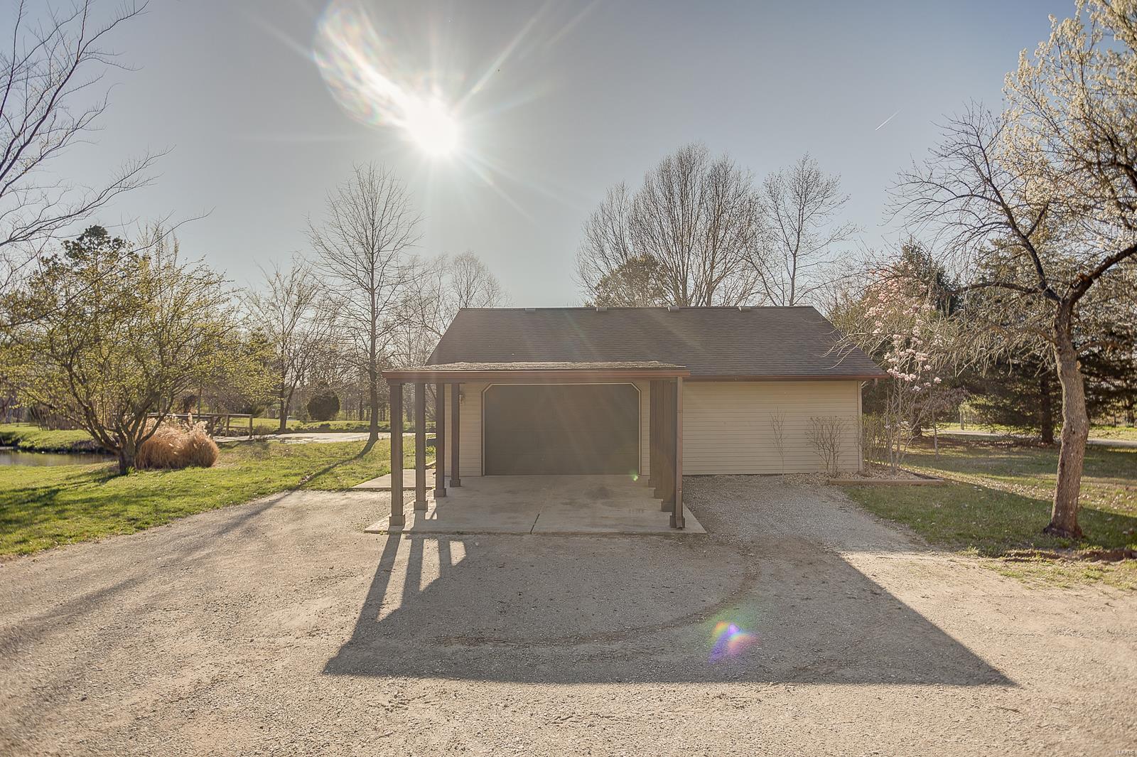 4878 Sportsman Road Waterloo, IL 62298 - Photo 36 of 59