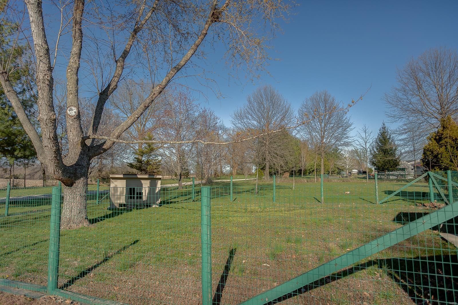 4878 Sportsman Road Waterloo, IL 62298 - Photo 40 of 59