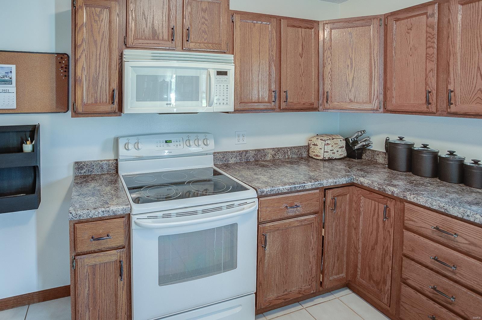 4878 Sportsman Road Waterloo, IL 62298 - Photo 7 of 59