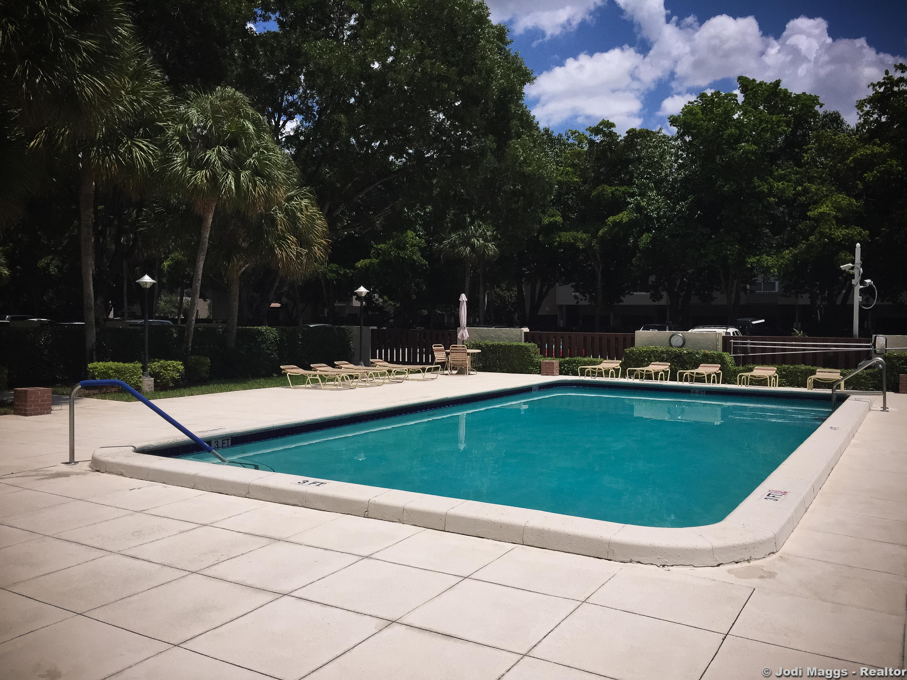 10777 West Sample Road, Unit 505 Coral Springs, FL 33065 - Photo 23 of 27 Country Club Towers Condo-1e