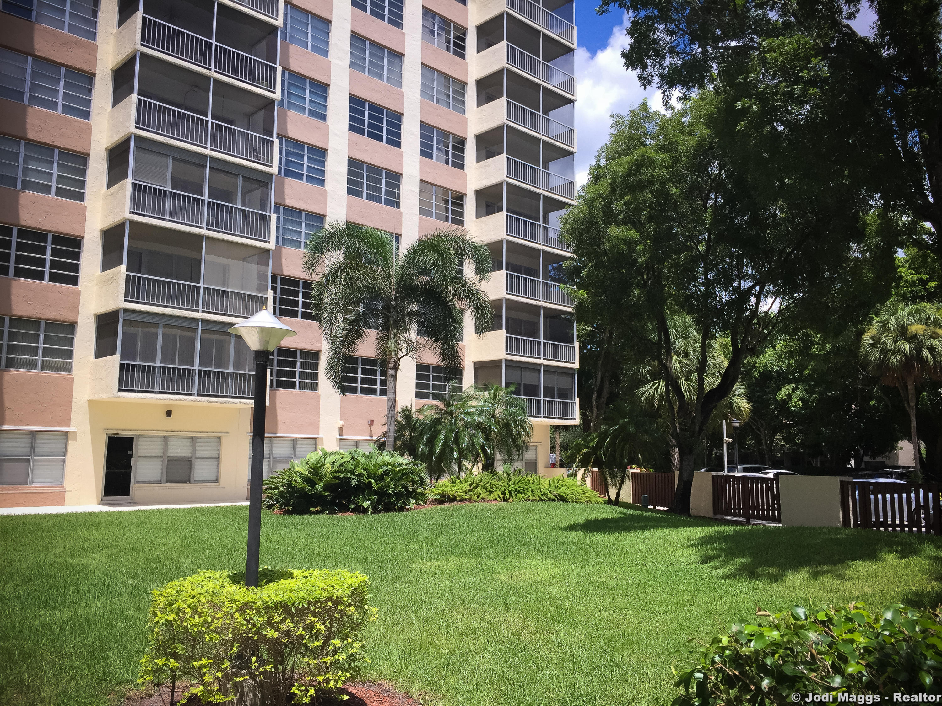 10777 West Sample Road, Unit 505 Coral Springs, FL 33065 - Photo 25 of 27 Country Club Towers Condo-1g