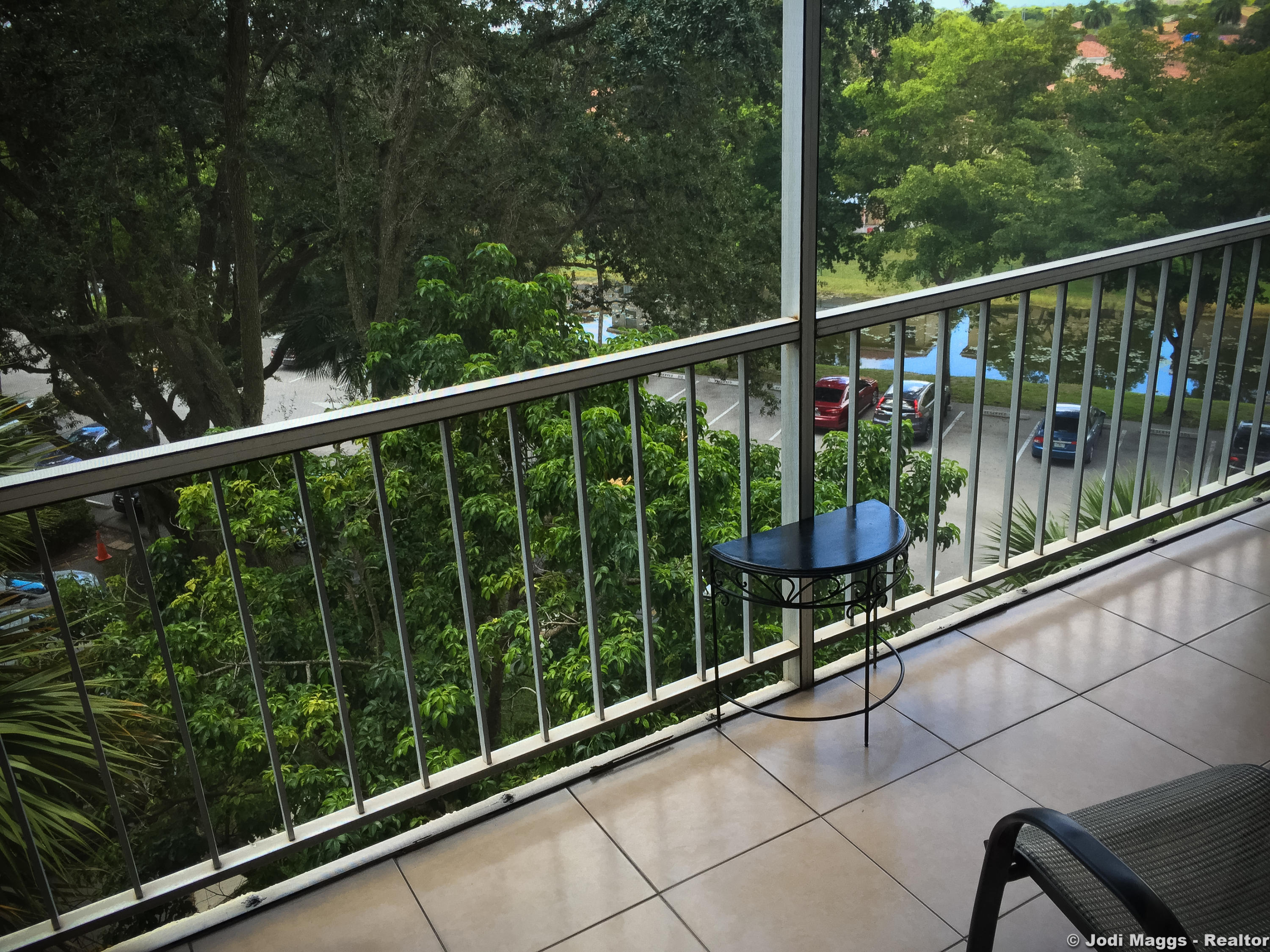 10777 West Sample Road, Unit 505 Coral Springs, FL 33065 - Photo 5 of 27 Country Club Towers Condo-2c