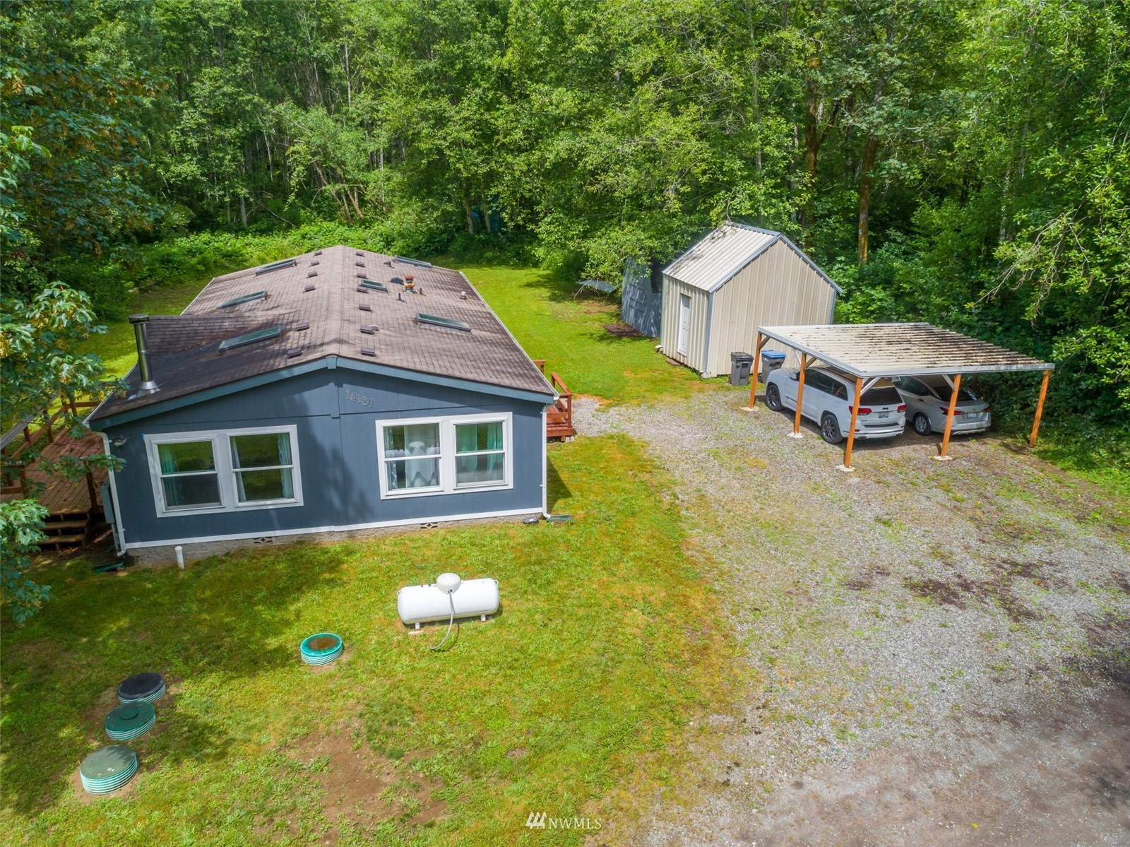 14189 Maple Road Southeast Port Orchard, WA 98367 - Photo 4 of 39 Gallery Image 4