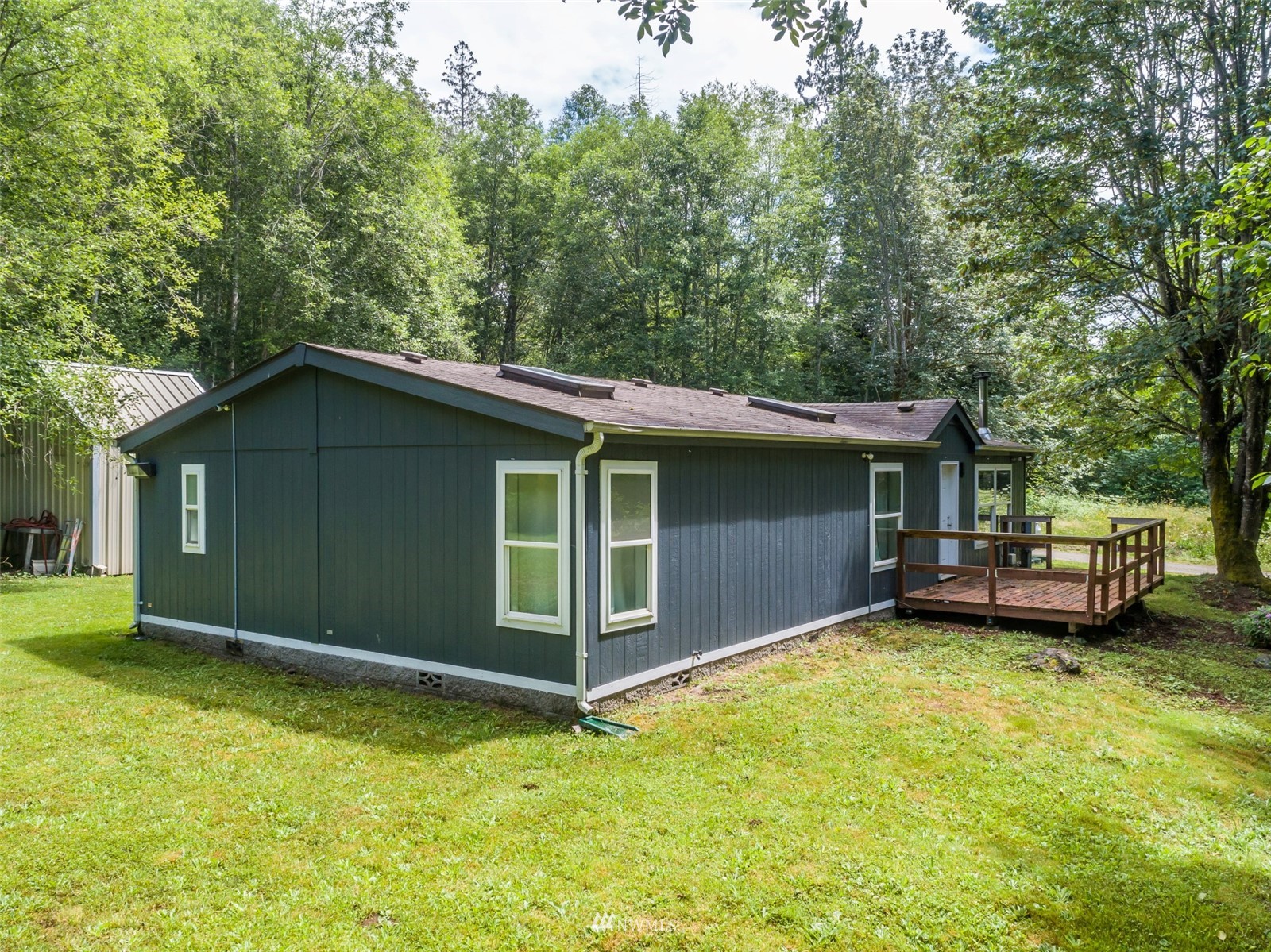 14189 Maple Road Southeast Port Orchard, WA 98367 - Photo 5 of 39 Gallery Image 5