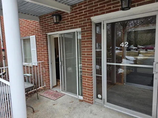 $269,900 | 42 Bayberry Drive, Unit 1, Sharon, MA 02067