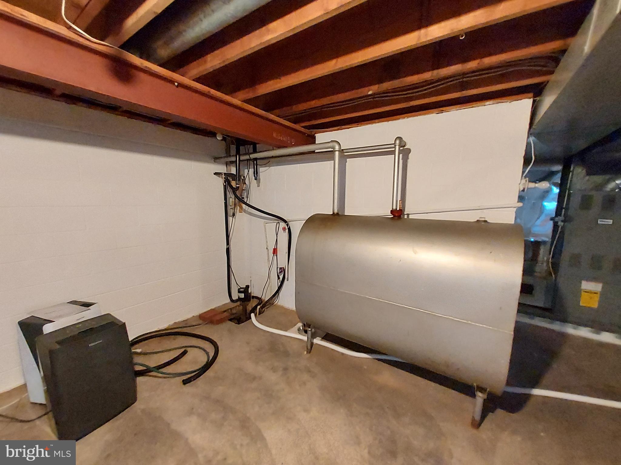 2430 Chambersburg Road Biglerville, PA 17307 - Photo 21 of 24 Oil tank and sump