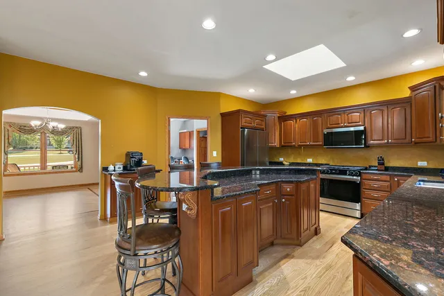 $629,900 | 9N954 Heatherington Place, Elgin, IL 60124