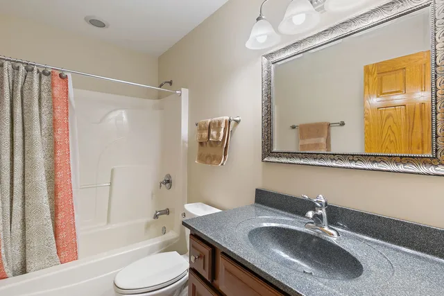 $629,900 | 9N954 Heatherington Place, Elgin, IL 60124