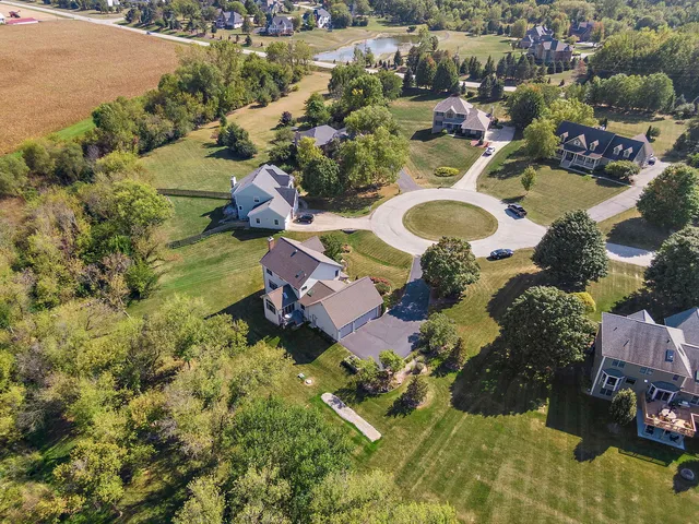 $629,900 | 9N954 Heatherington Place, Elgin, IL 60124