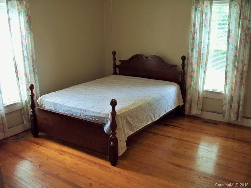 315 4th Street Southwest Conover, NC 28613 - Photo 7 of 14 Gallery Image 7