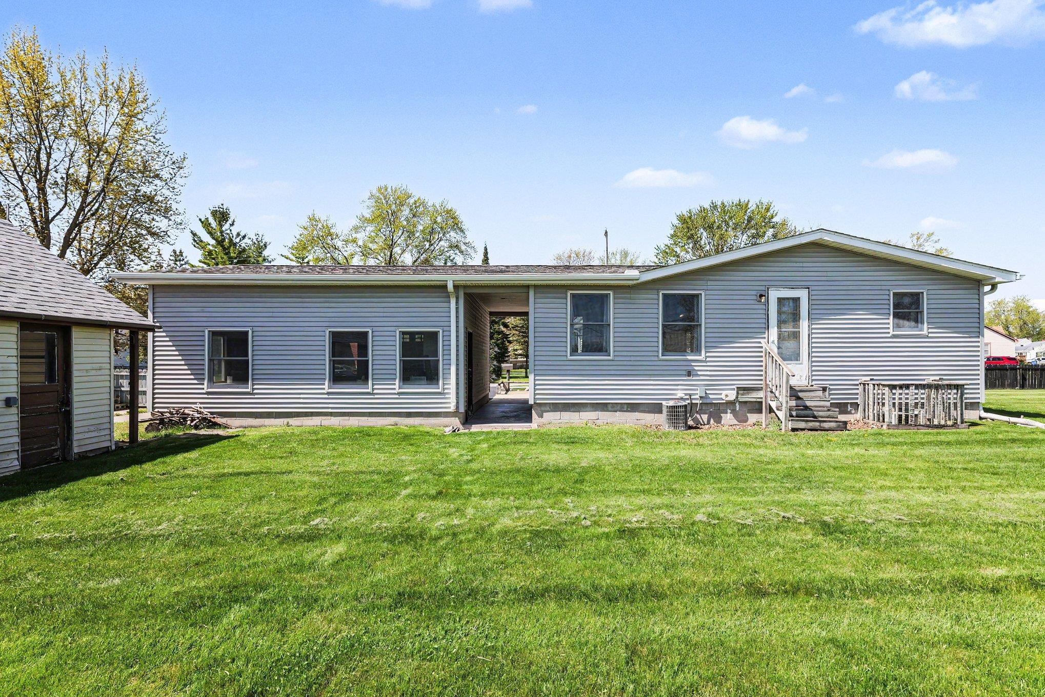 418 Cambridge Street Bay City, MI 48708 - Photo 18 of 26