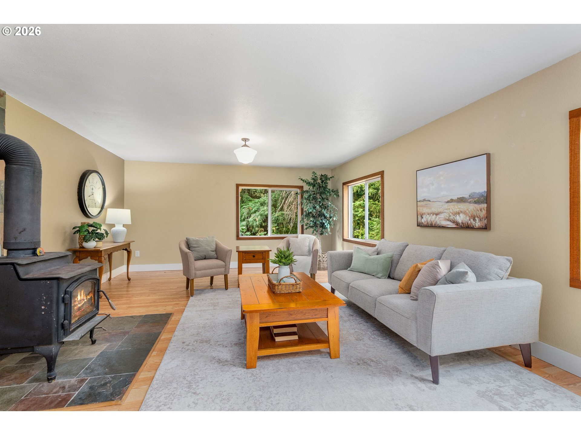 1002 Jessup Road Bingen, WA 98605 - Photo 5 of 43 Gallery Image 5