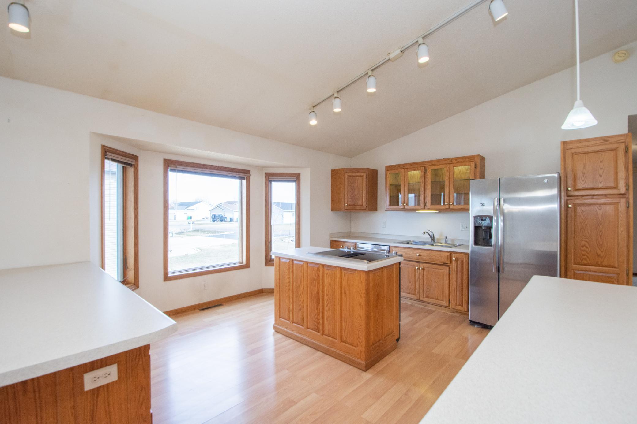 421 Lind Boulevard Harwood, ND 58042 - Photo 12 of 47