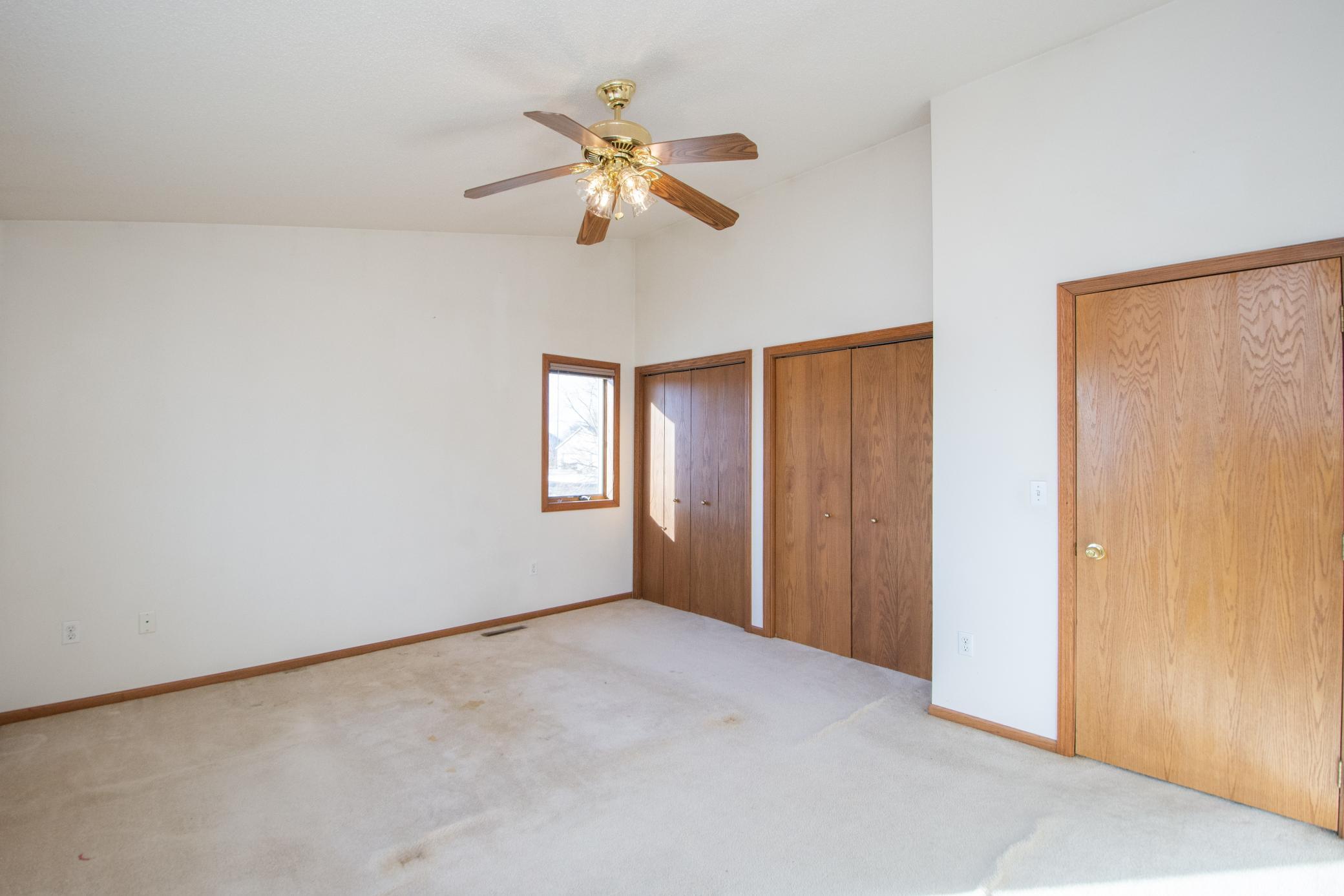 421 Lind Boulevard Harwood, ND 58042 - Photo 17 of 47