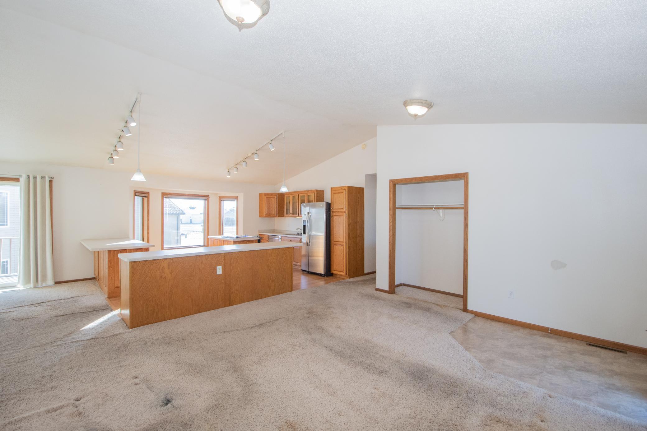 421 Lind Boulevard Harwood, ND 58042 - Photo 7 of 47