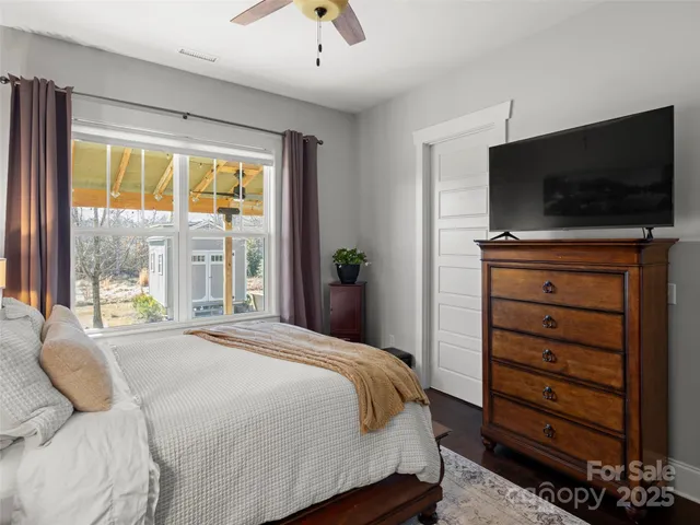 $589,000 | 32 Bungalow Way, Brevard, NC 28712