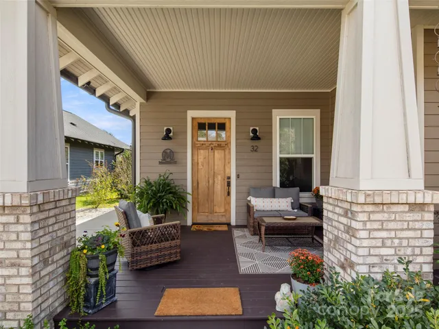 $589,000 | 32 Bungalow Way, Brevard, NC 28712