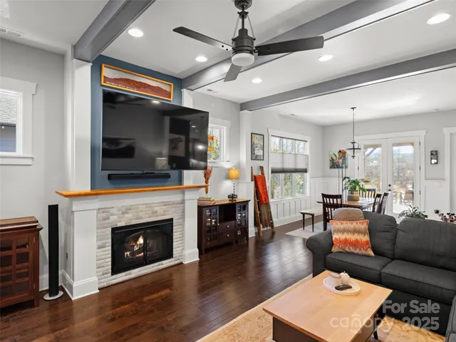 $589,000 | 32 Bungalow Way, Brevard, NC 28712