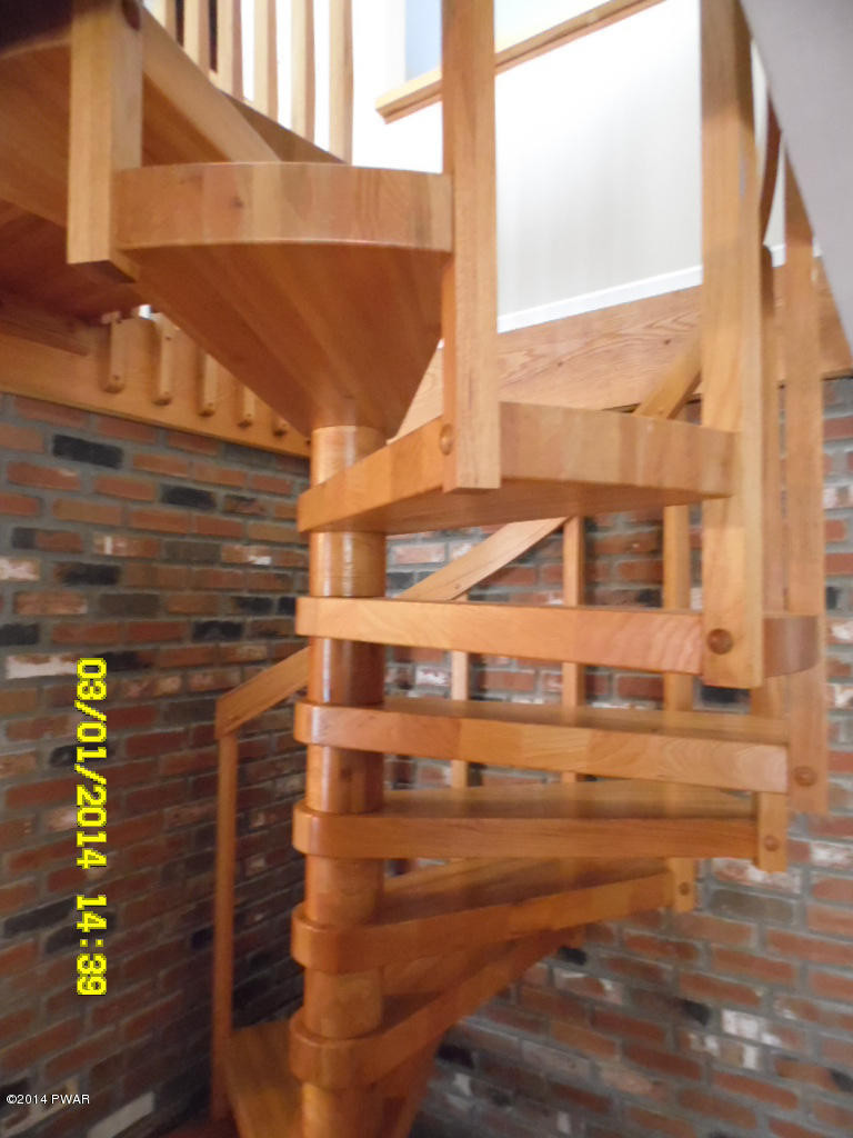 122 Chippy Cole Road Milford, PA 18337 - Photo 21 of 40 Gallery Image 21