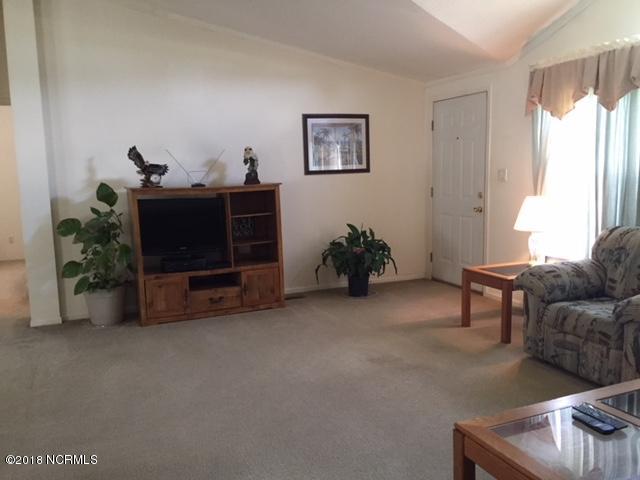 2931 Spring Haven Road Rocky Mount, NC 27804 - Photo 4 of 19 Spacious great room