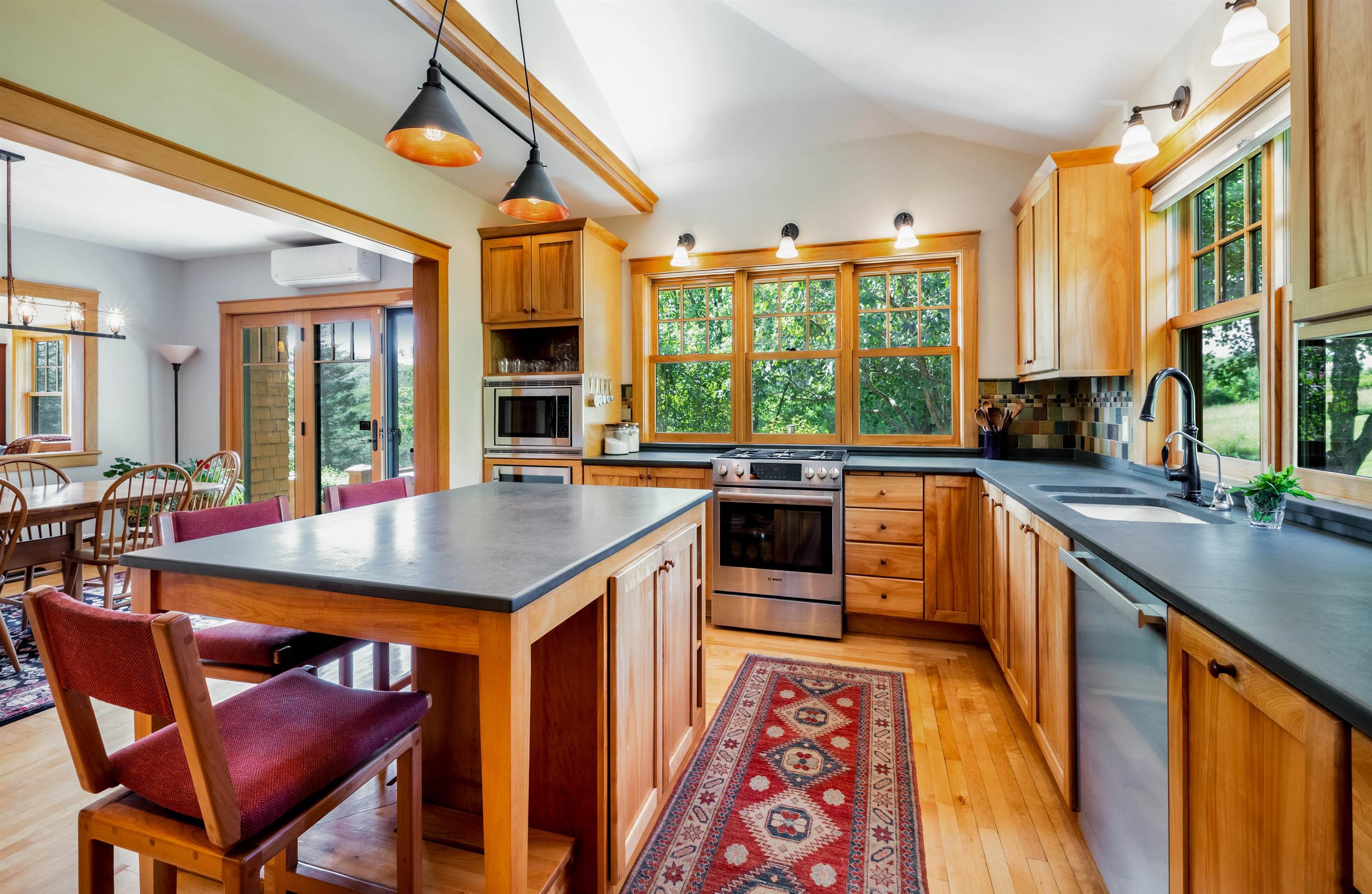947 Oak Hill Road Williston, VT 05495 - Photo 33 of 55 Gallery Image 33