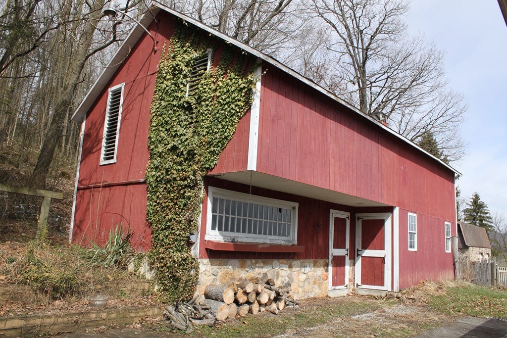 1849 Pinchot Road Saxton, PA 16678 - Photo 35 of 48 Gallery Image 35