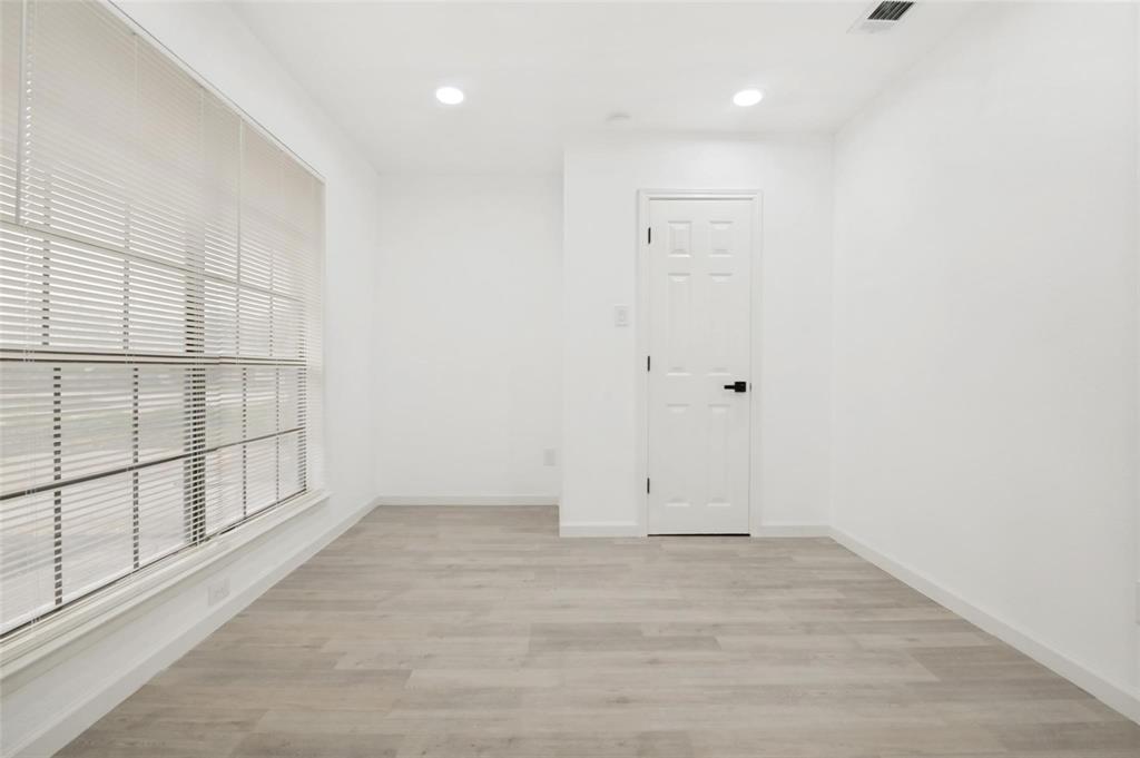 2908 Legend Road Arlington, TX 76014 - Photo 19 of 29