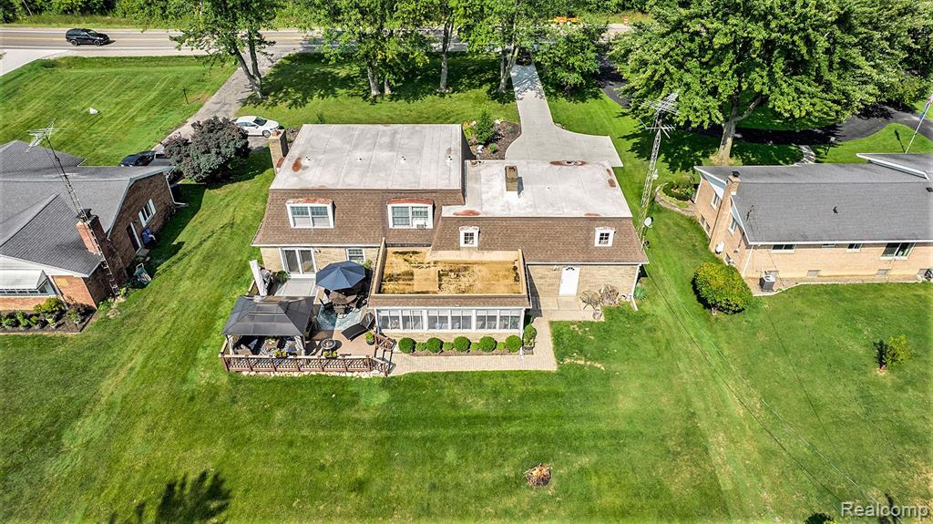 2138 South State Road Davison, MI 48423 - Photo 32 of 35