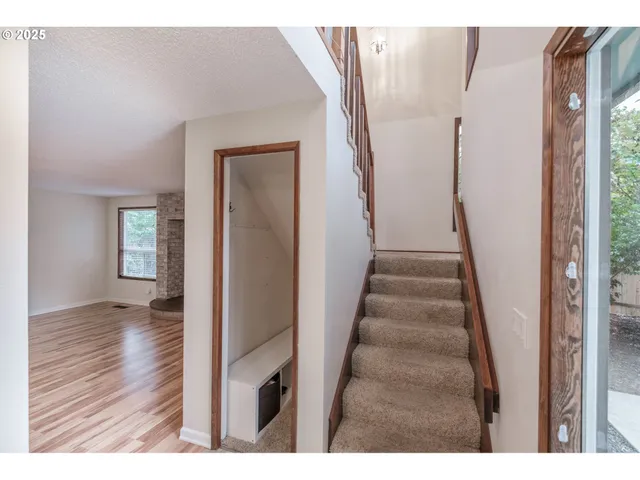 $529,900 | 2064 Northwest Lance Way, Corvallis, OR 97330