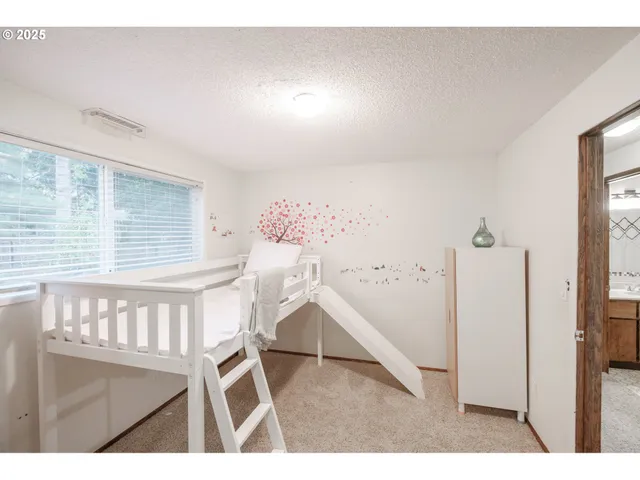 $529,900 | 2064 Northwest Lance Way, Corvallis, OR 97330