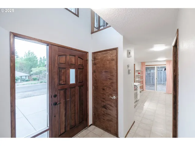 $529,900 | 2064 Northwest Lance Way, Corvallis, OR 97330