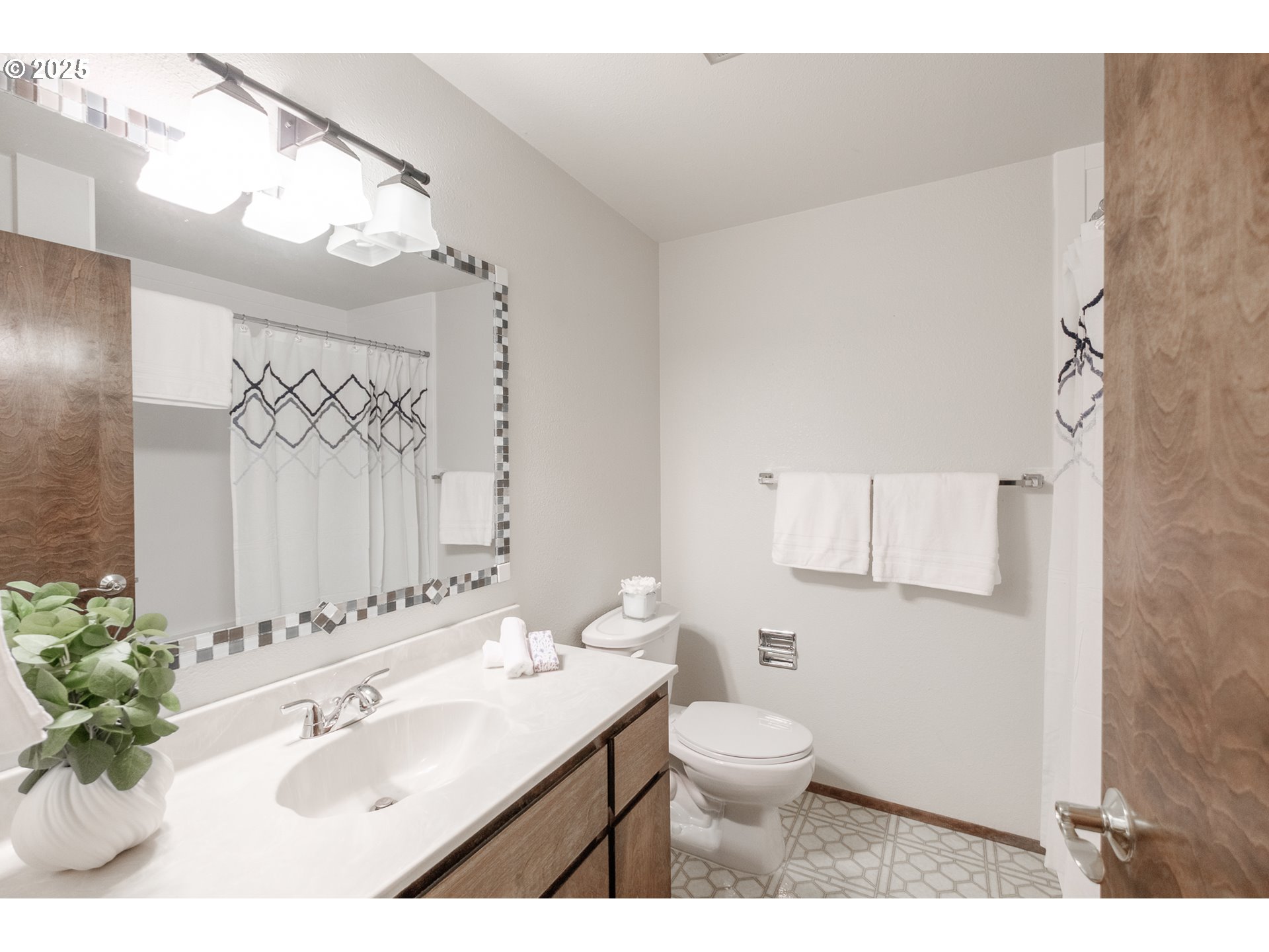 2064 Northwest Lance Way Corvallis, OR 97330 - Photo 32 of 48