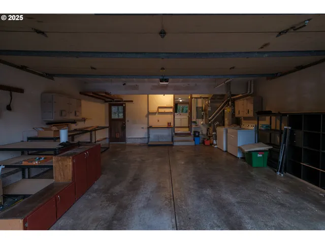 $529,900 | 2064 Northwest Lance Way, Corvallis, OR 97330