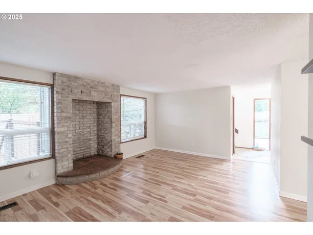 $529,900 | 2064 Northwest Lance Way, Corvallis, OR 97330