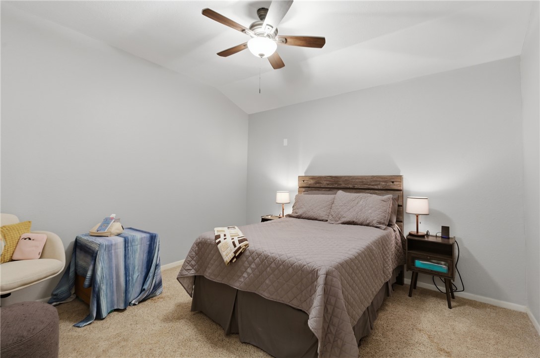 11436 Riley Green Road Franklin, TX 77856 - Photo 16 of 43