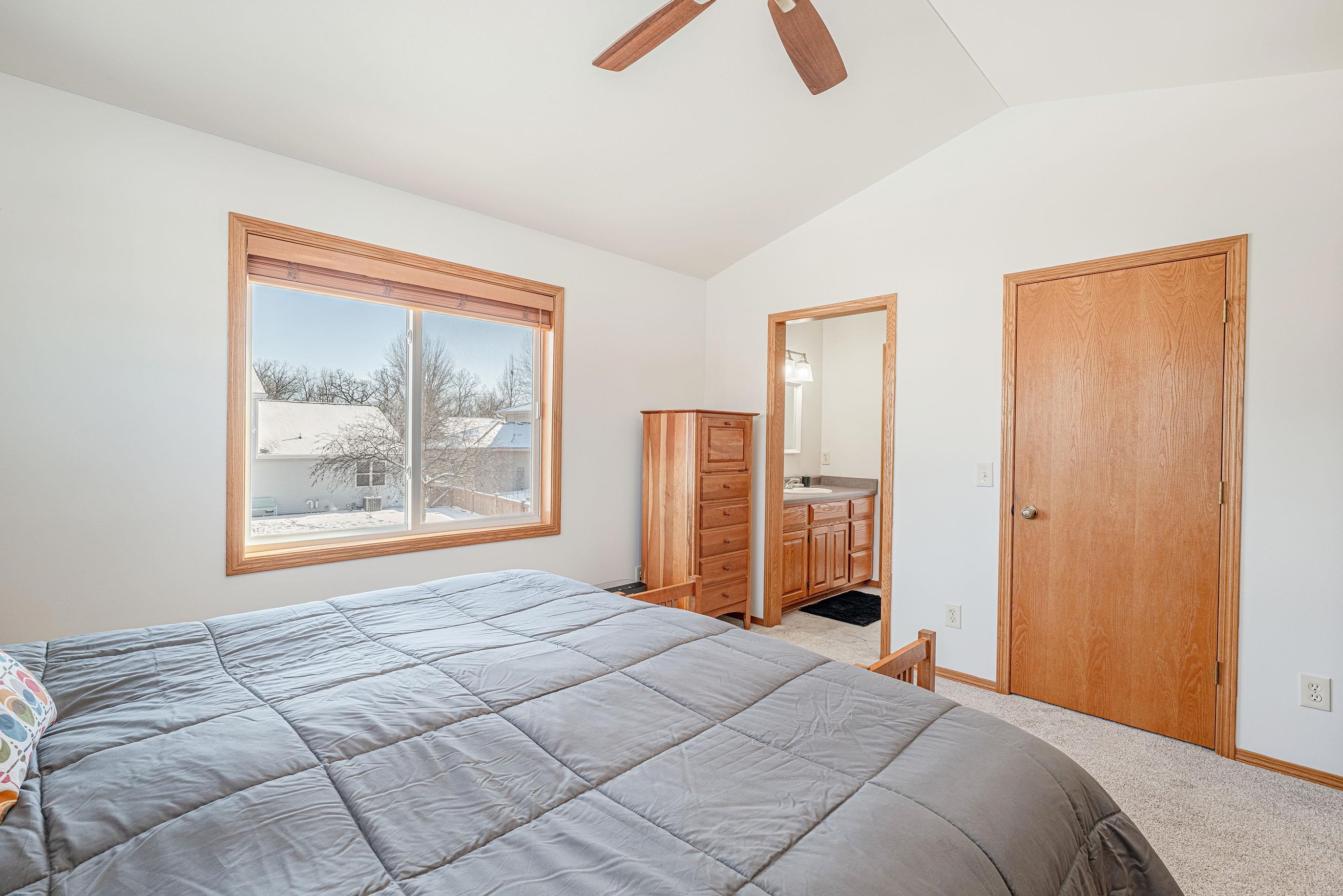 601 Aztalan Drive Madison, WI 53718 - Photo 20 of 45