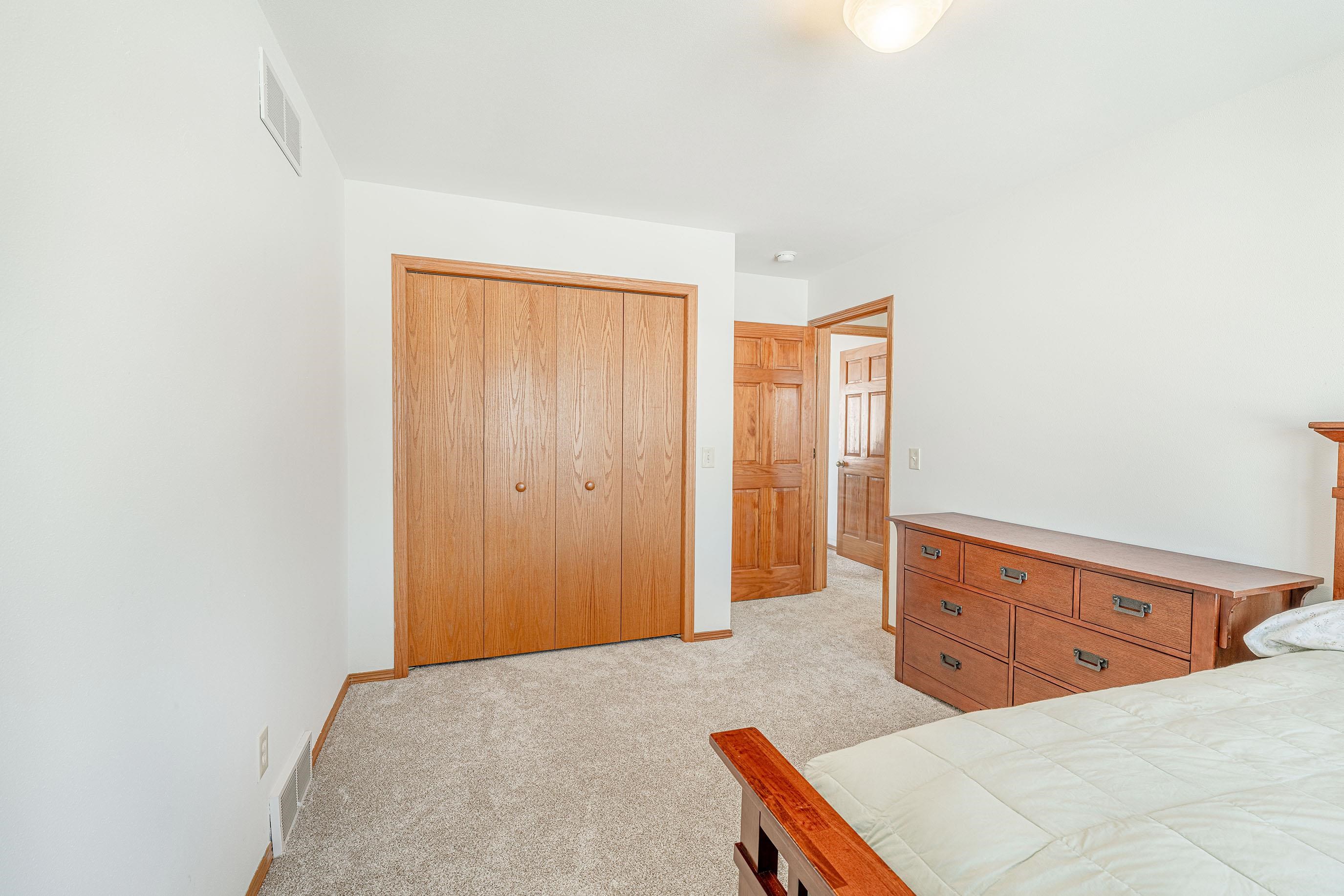 601 Aztalan Drive Madison, WI 53718 - Photo 27 of 45