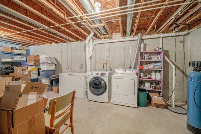 $425,000 | 601 Aztalan Drive, Madison, WI 53718