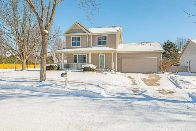 $425,000 | 601 Aztalan Drive, Madison, WI 53718