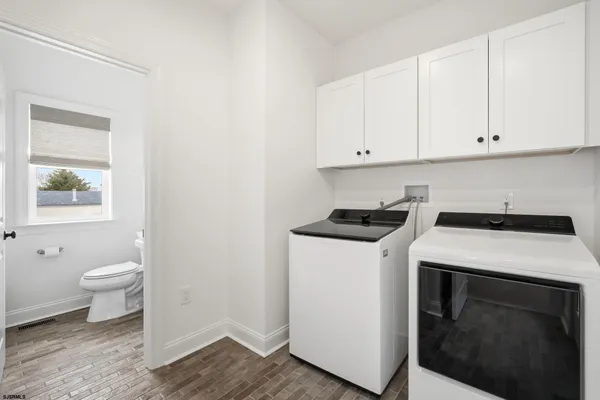 $1,395,000 | 138 North Roosevelt Boulevard, Brigantine, NJ 08203