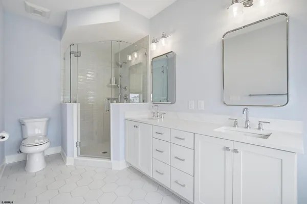 $1,395,000 | 138 North Roosevelt Boulevard, Brigantine, NJ 08203