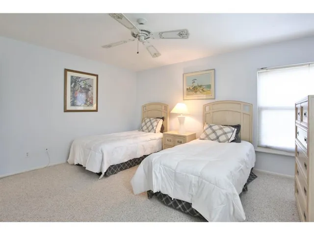 $5,500 | 3440 Gulf Of Mexico Drive, Unit 9, Longboat Key, FL 34228