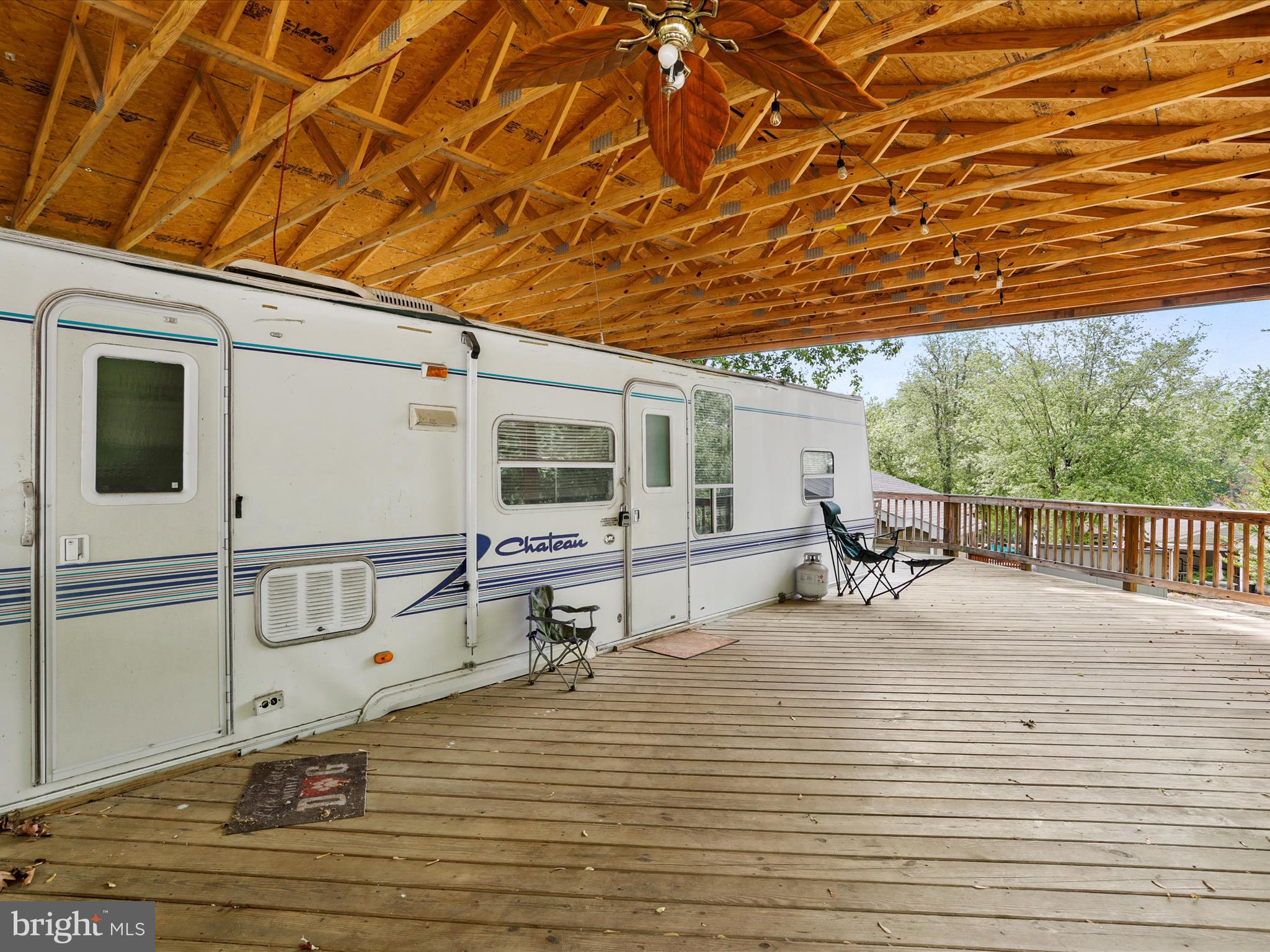 32 Forest Lane Falling Waters, WV 25419 - Photo 3 of 27
